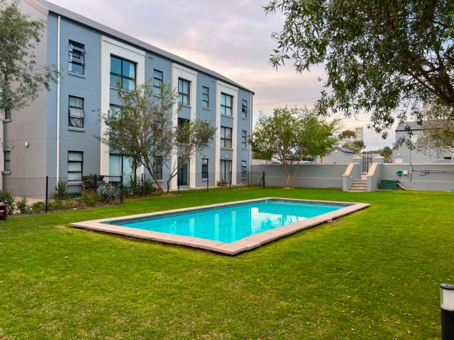 2 Bedroom Property for Sale in Aan de Wijnlanden Western Cape